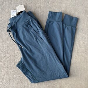 Modiv Women's Transition Jogger Size SMALL NEW!